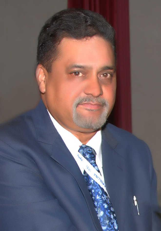 Dr RK Thakur